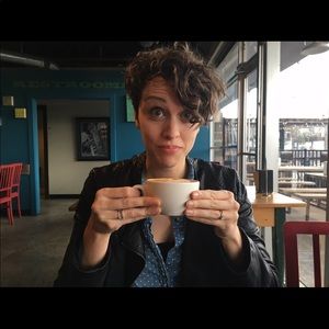 Meet your Posher, Juliana